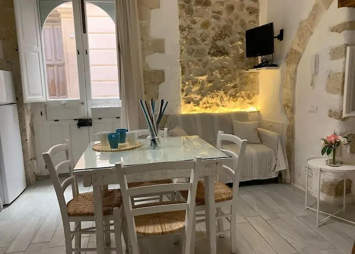 La Casa Di Marta Apartment *